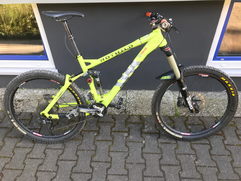 mtb-Mhlheim_am_Main--ROTWILD-Rotwild_Enduro_RE1_G-used-50d4c16 Titelbild