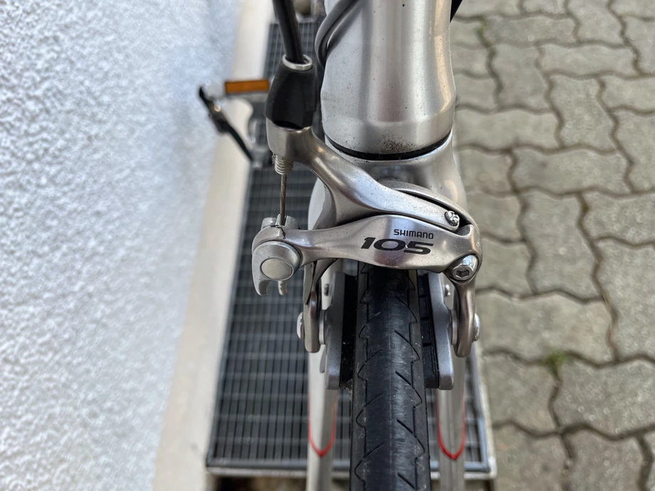 racebike-Finsing--Bulls-SIX50_E2_STREET_HERR-nearlyperfect-bcd1465 Titelbild