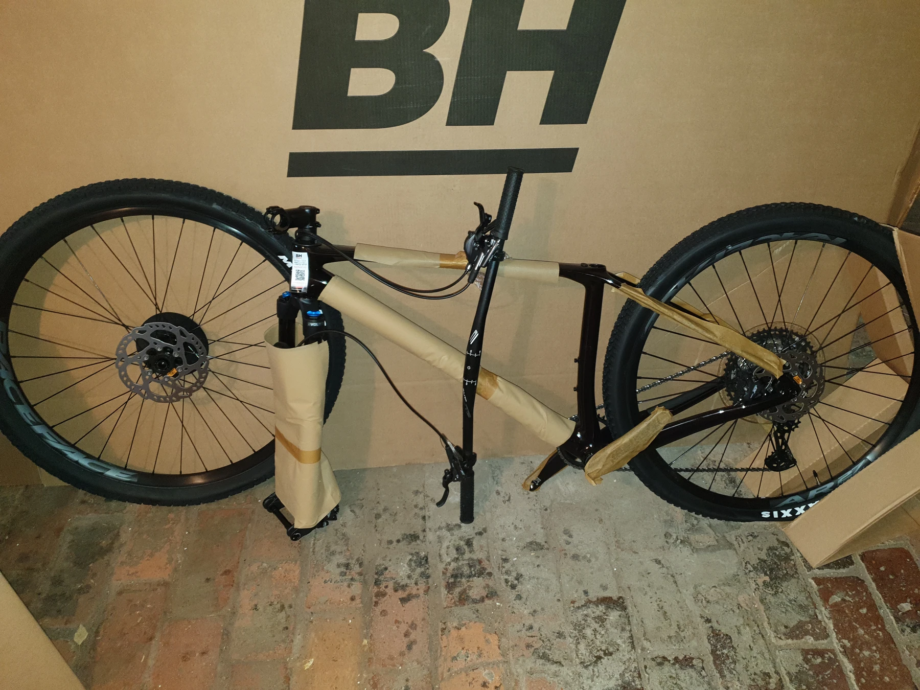 mtb-Freital--BH_Bikes-ULTIMATE_RC_77_Maroo-perfect-bcd51e1 Detailbild #1