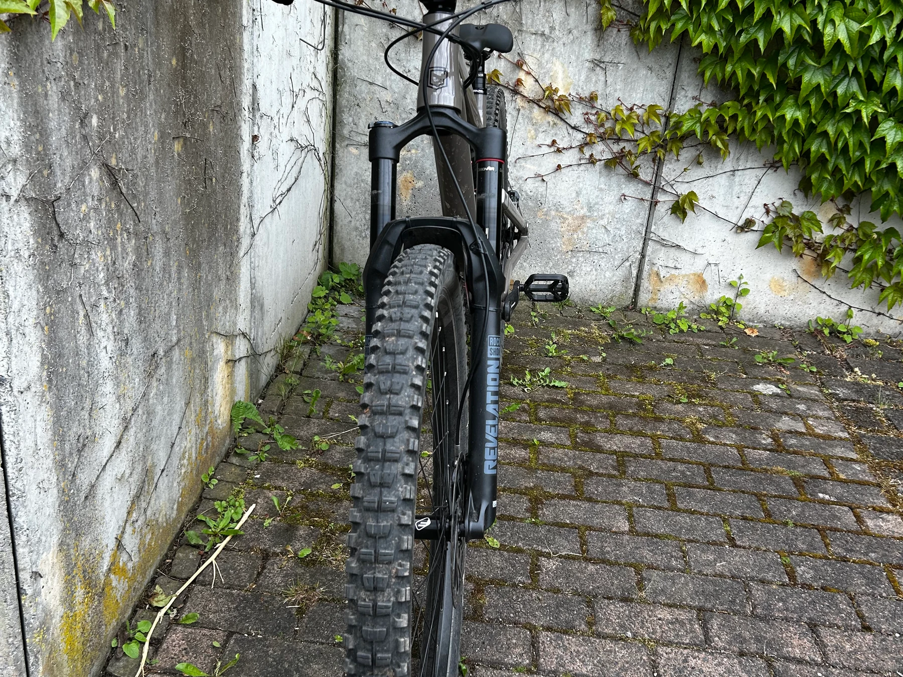 mtb-Bad_SodenSalmnster--Commencal-Meta_Tr_V4-nearlyperfect-624d565 Detailbild #1