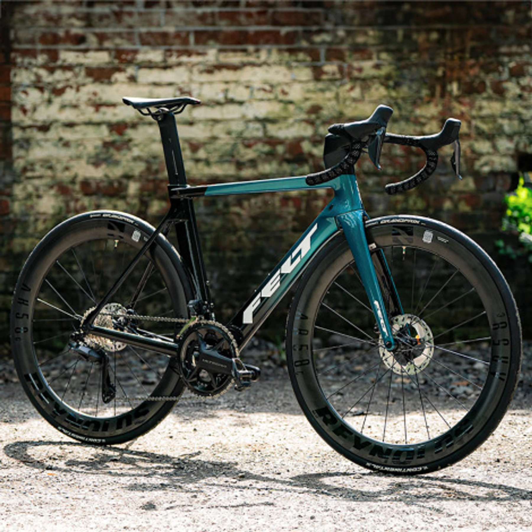 racebike-Twist--Felt-Advanced_Ultegra_Di_-perfect-7b07c7a Detailbild #1