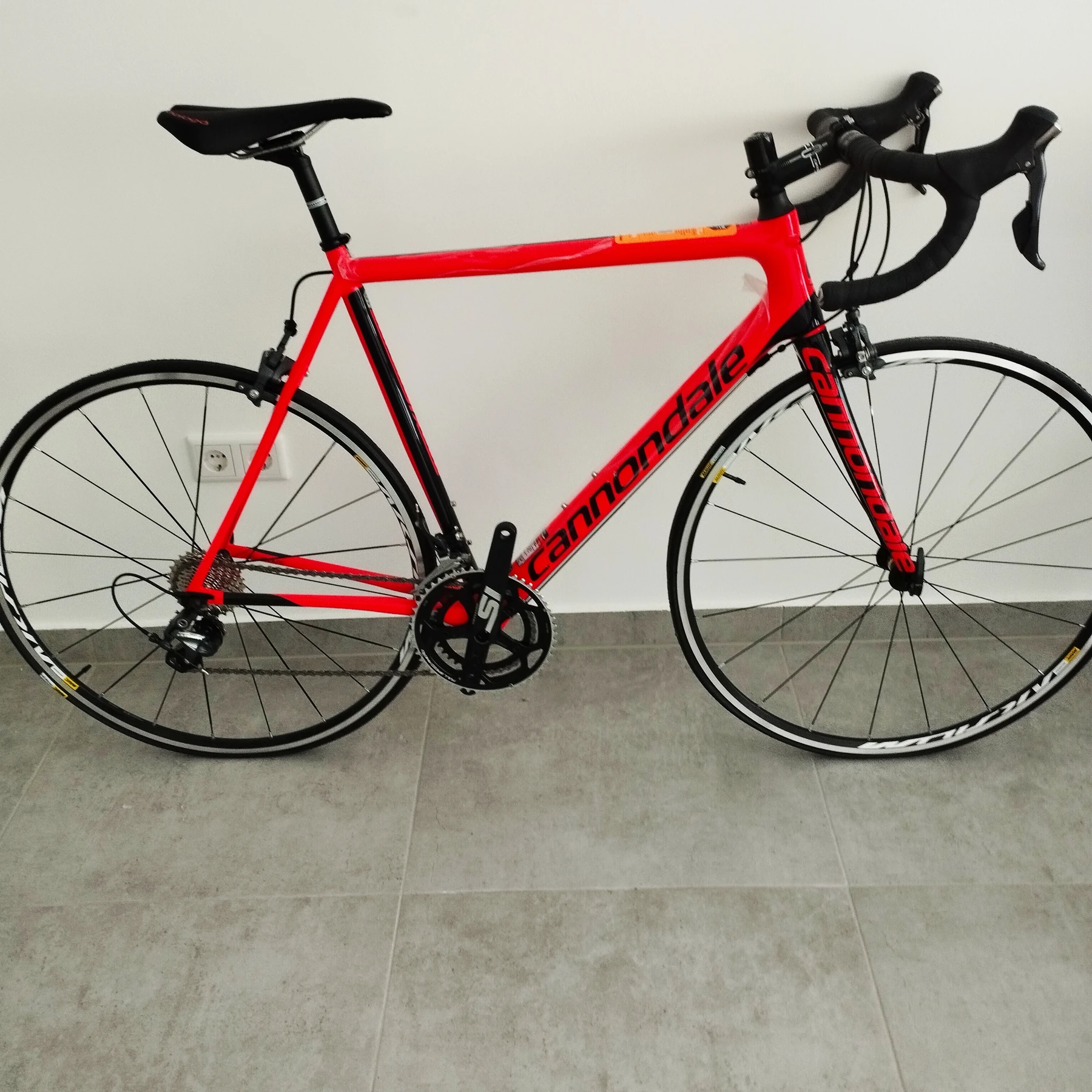 racebike-Dortmund--Cannondale-supersix_evo_ultegra-perfect-bd1515c Detailbild #1