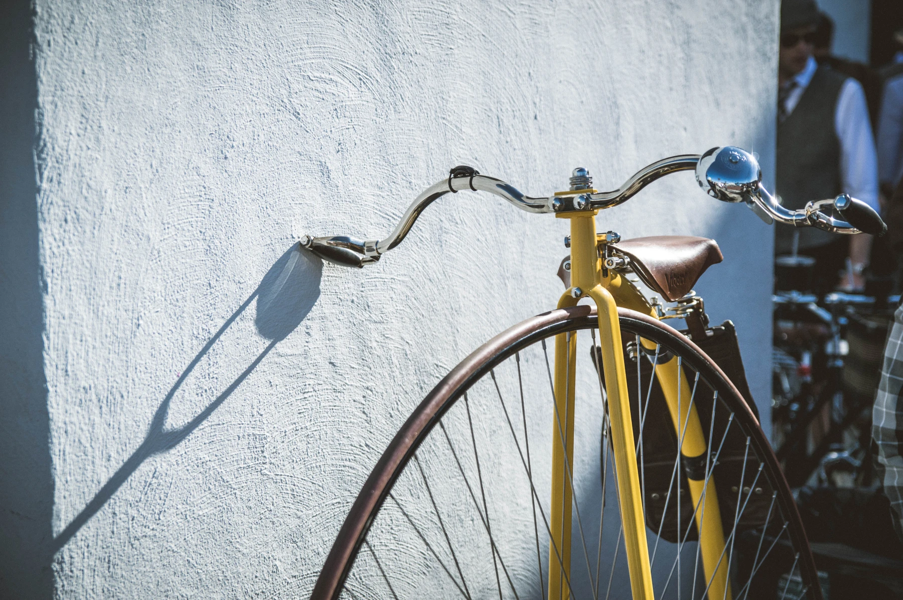 Der Vorläufer zum Fahrrad, das Hochrad