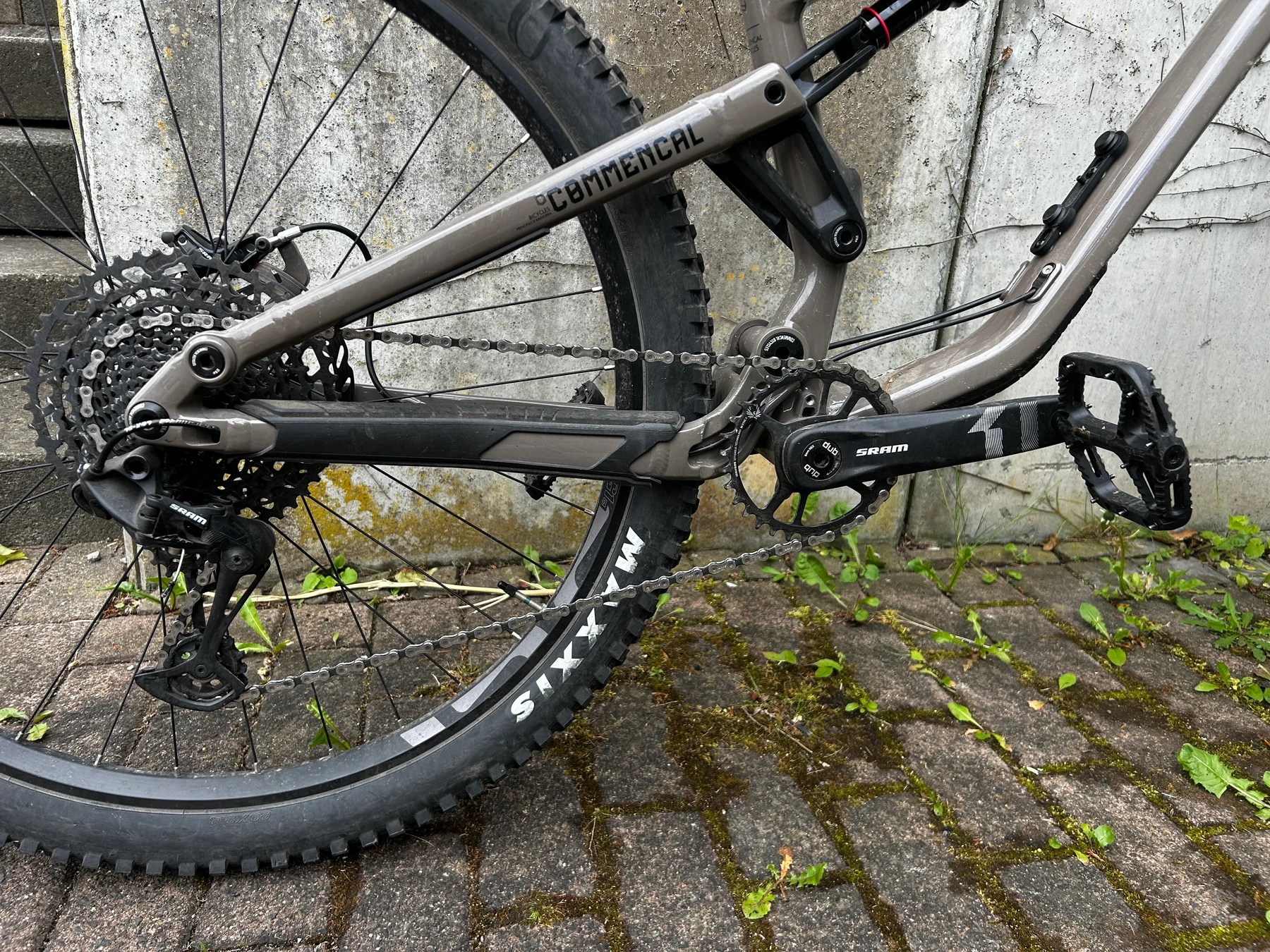 mtb-Bad_SodenSalmnster--Commencal-Meta_Tr_V4-nearlyperfect-624d565 Detailbild #3