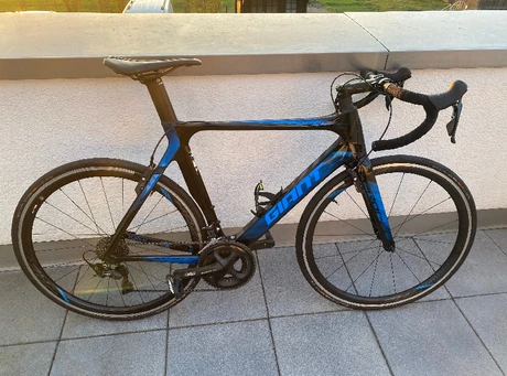 racebike-Bielefeld--GIANT-Propel_Advanced_2-nearlyperfect-b59e732