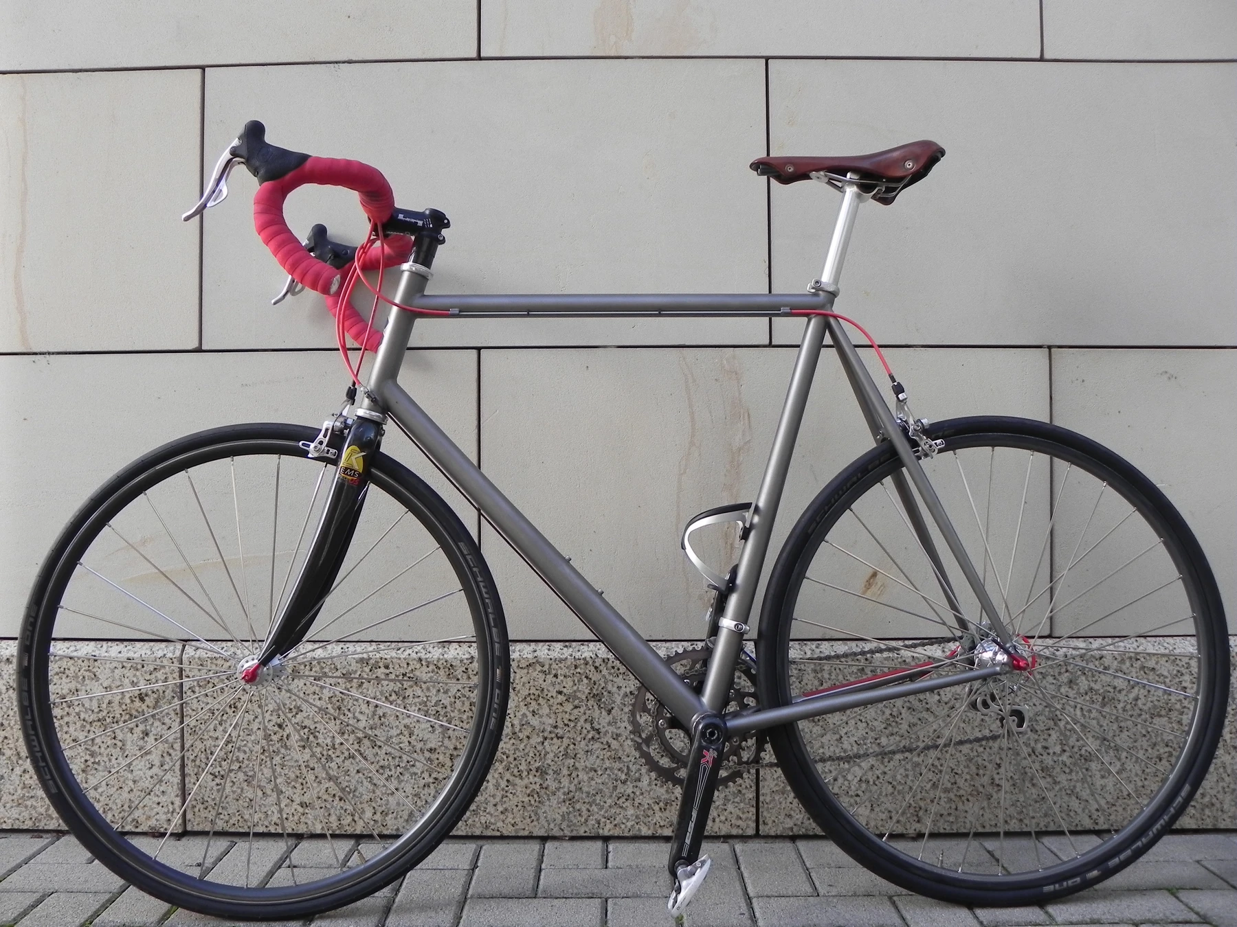 racebike-Frankfurt_am_Main--Serotta-Concours-nearlyperfect-50cb24a Detailbild #1