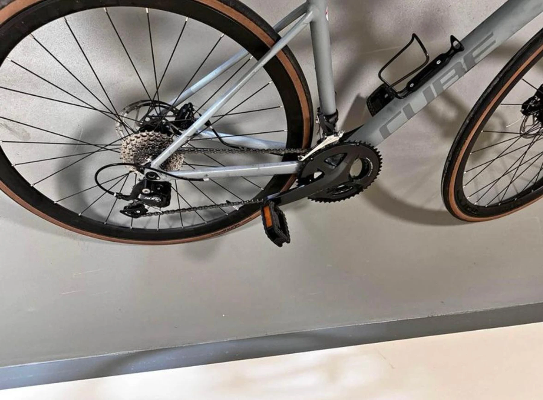 racebike-Berlin--CUBE-CUBE_Axial_WS_Pro_-nearlyperfect-624f6c5 Detailbild #5